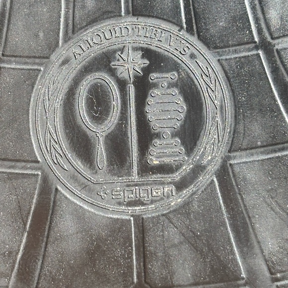 SPIGEN IPHONE XR CASE - Picture 3 of 4